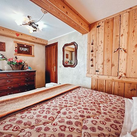 Апартаменти Le Grenier De Olga E Mario Пре-Сен-Дідьє Екстер'єр фото
