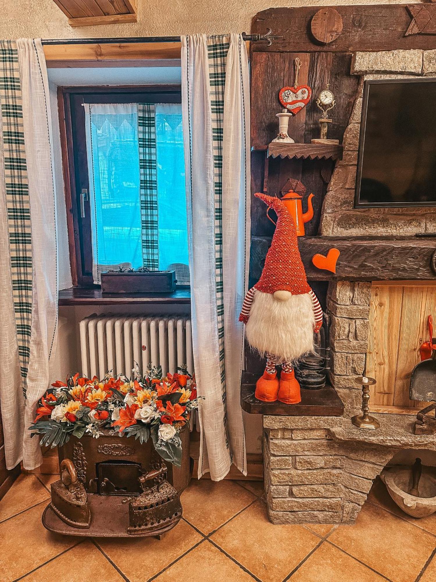 Апартаменти Le Grenier De Olga E Mario Пре-Сен-Дідьє Екстер'єр фото